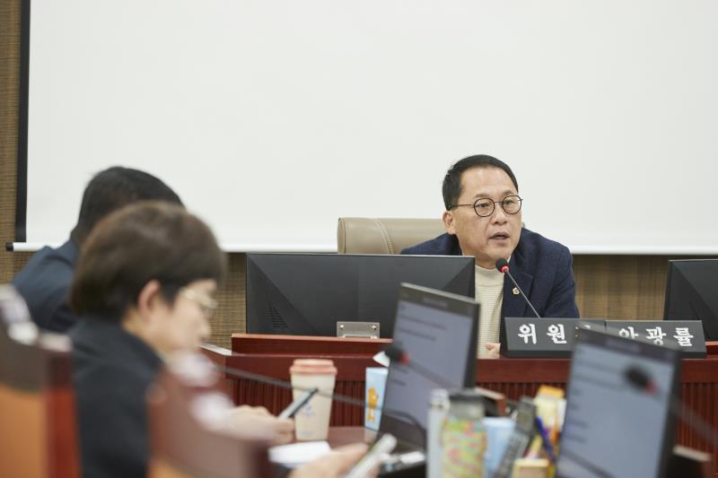 제388회 임시회 제2차 교육기획위원회_3