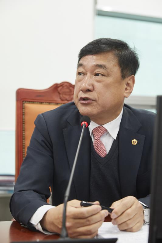 제388회 임시회 제2차 교육기획위원회_3