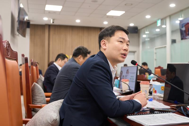 교육기획위원회 교육연구원 사장 후보자 인사청문회