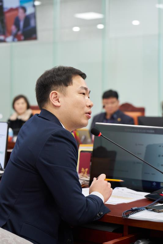 교육기획위원회 교육연구원 사장 후보자 인사청문회_5