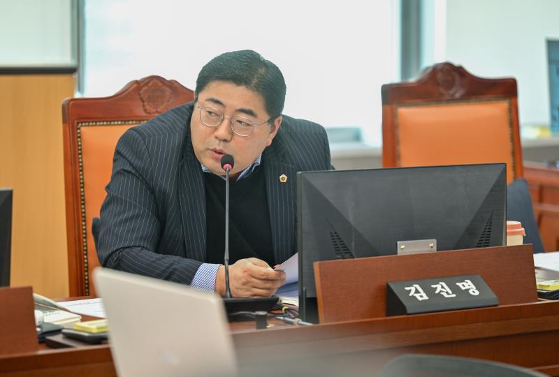 제388회 임시회 제1차 여성가족평생교육위원회_4