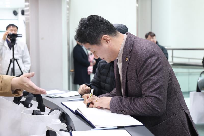 시흥시 주민자치위원회 협의회장 이취임식_4