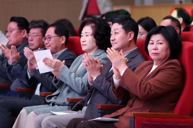 시흥시 주민자치위원회 협의회장 이취임식_7