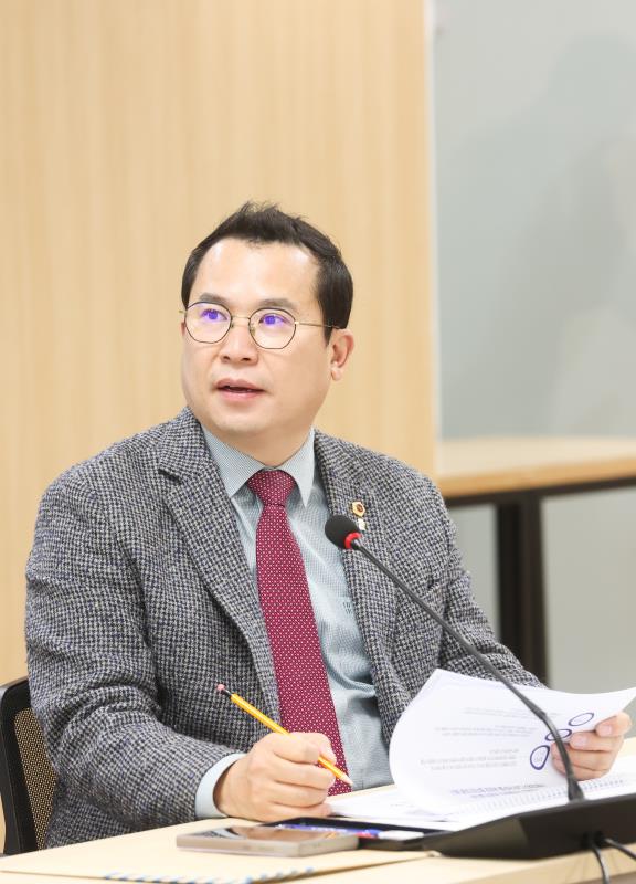 의정정책백서 제작 용역 착수보고회_10