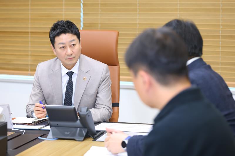 김진경의장 도청공무원 업무보고_4