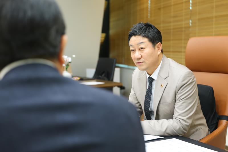 김진경의장 도청공무원 업무보고_6