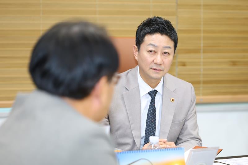 김진경의장 도청공무원 업무보고_8