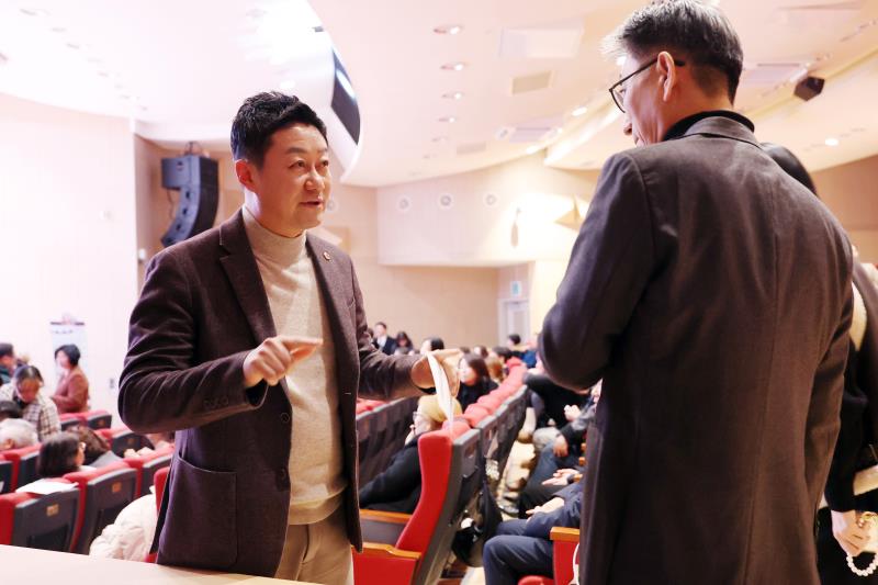 시흥시 주민자치위원회 협의회장 이취임식_6