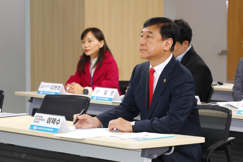 고령화시대 양질의 노인일자리 창출 방안 정책토론회_5