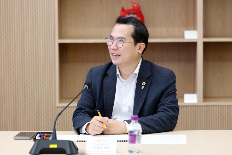 제11대 경기도의회 후반기 의정정책백서 제작 용역 중간보고회_6