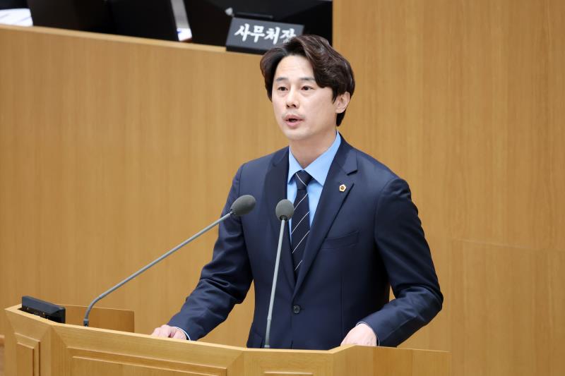 제389회 임시회 제1차 본회의_8