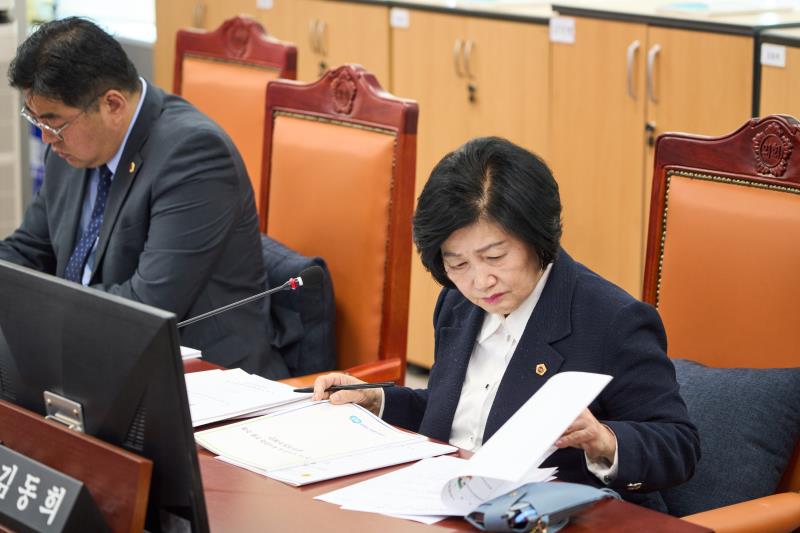 제389회 임시회 제1차 여성가족평생교육위원회_6