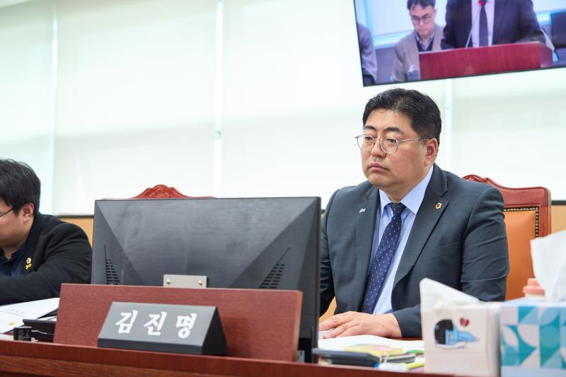 제389회 임시회 제1차 여성가족평생교육위원회_3