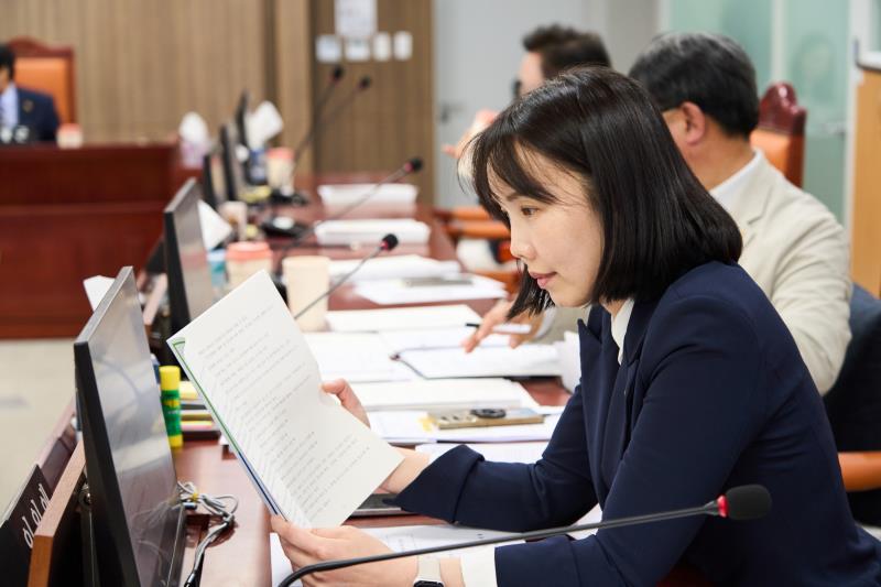제389회 임시회 제1차 여성가족평생교육위원회_3