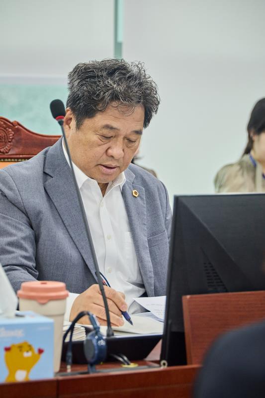제389회 임시회 제1차 교육기획위원회_4
