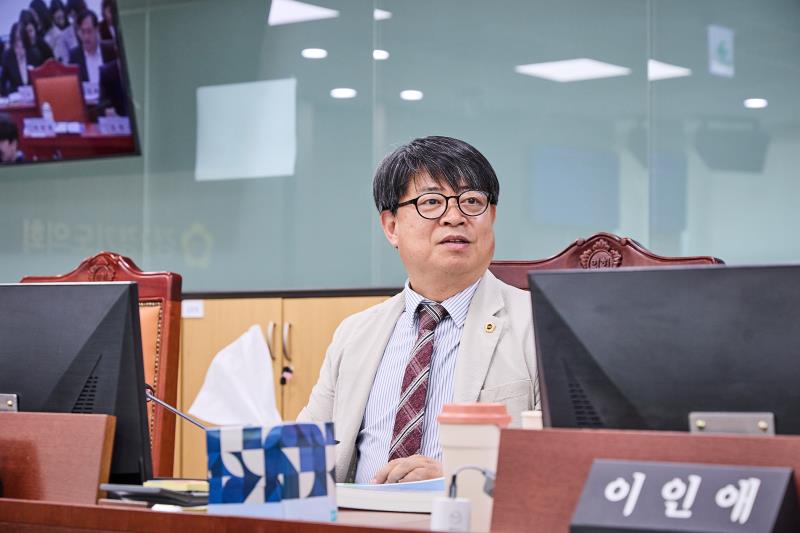 제389회 임시회 제2차 여성가족평생교육위원회_3