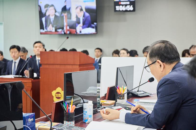 제389회 임시회 제1차 경기도청 예산결산특별위원회_4