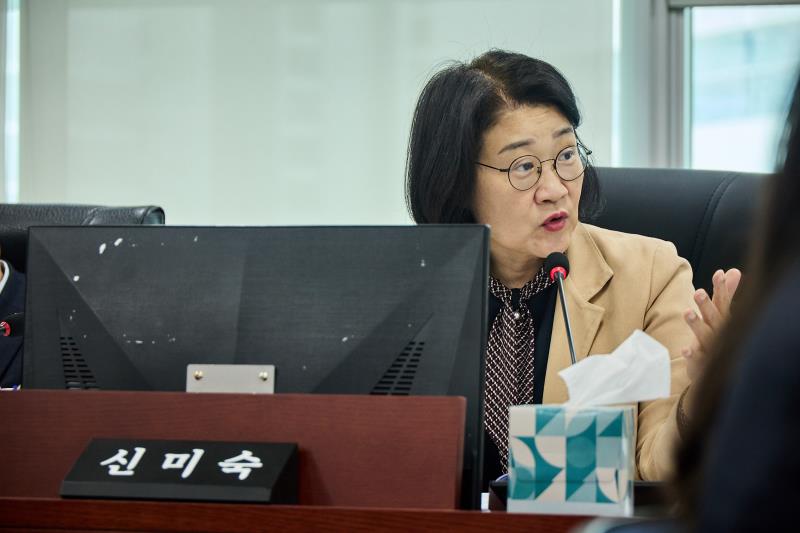 제389회 임시회 제2차 경기도청 예산결산특별위원회_3