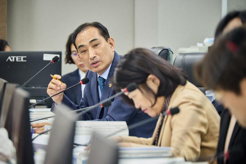 제389회 임시회 제2차 경기도청 예산결산특별위원회_9
