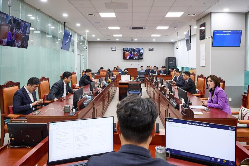 제389회 임시회 제1차 기획재정위원회