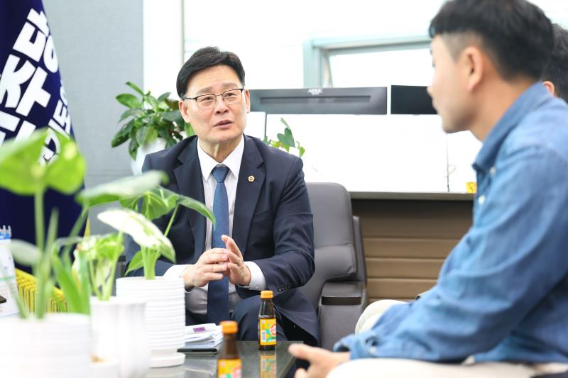 경기도의회 더불어민주당 최종현 대표 미래화훼청년포럼 정담회_2