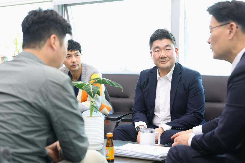 경기도의회 더불어민주당 최종현 대표 미래화훼청년포럼 정담회_3