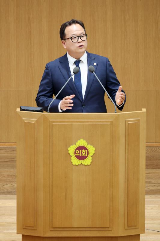 제390회 임시회 제1차 본회의_8