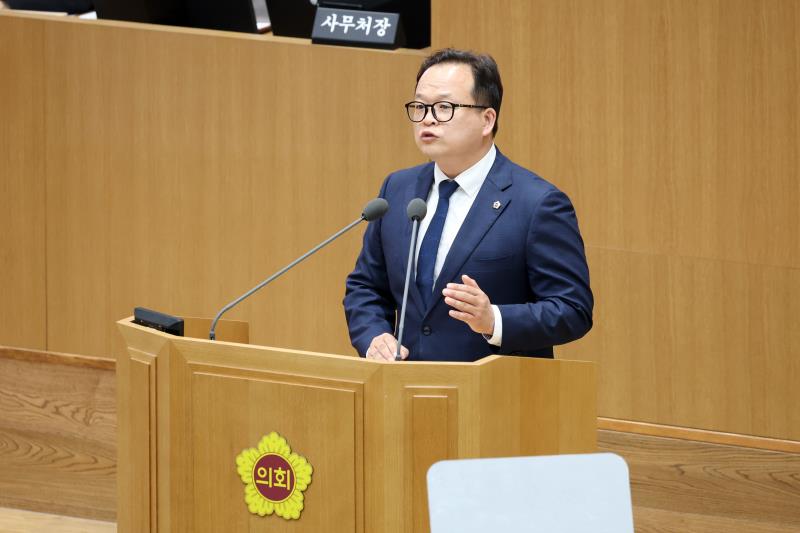 제390회 임시회 제1차 본회의_10