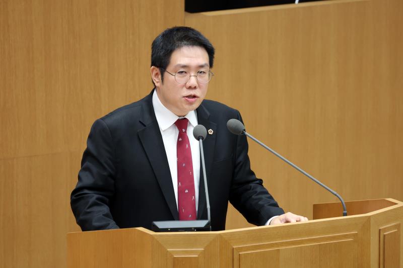 제390회 임시회 제1차 본회의_10