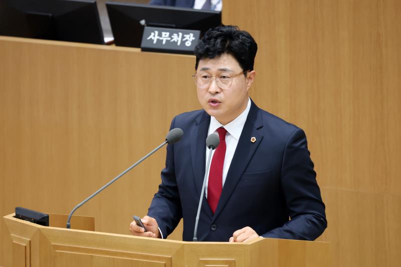 제390회 임시회 제1차 본회의_10