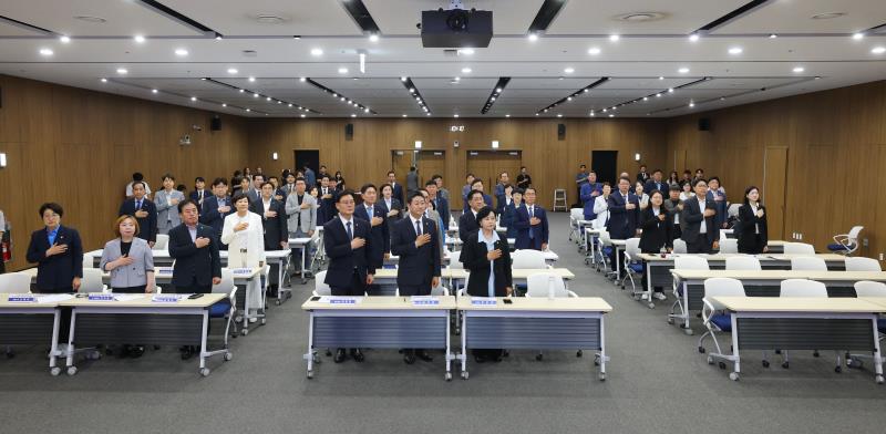 경기도의회 더불어민주당 의원총회_2