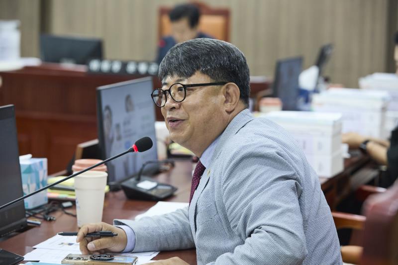 제391회 정례회 제1차 여성가족평생교육위원회_3