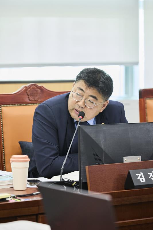 제391회 정례회 제1차 여성가족평생교육위원회_8