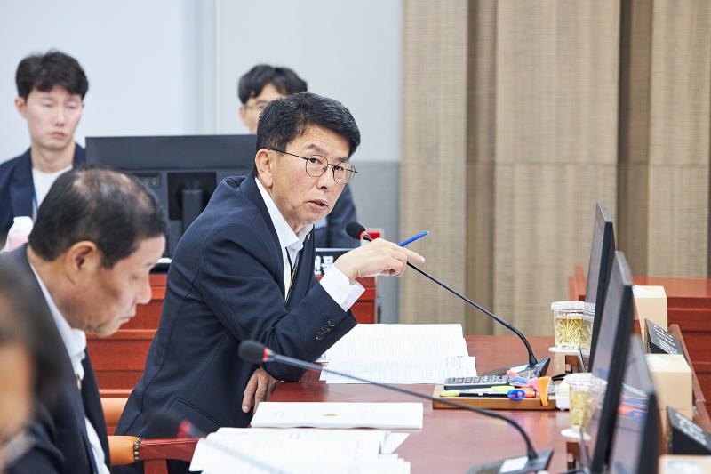 제391회 정례회 제1차 안전행정위원회_6