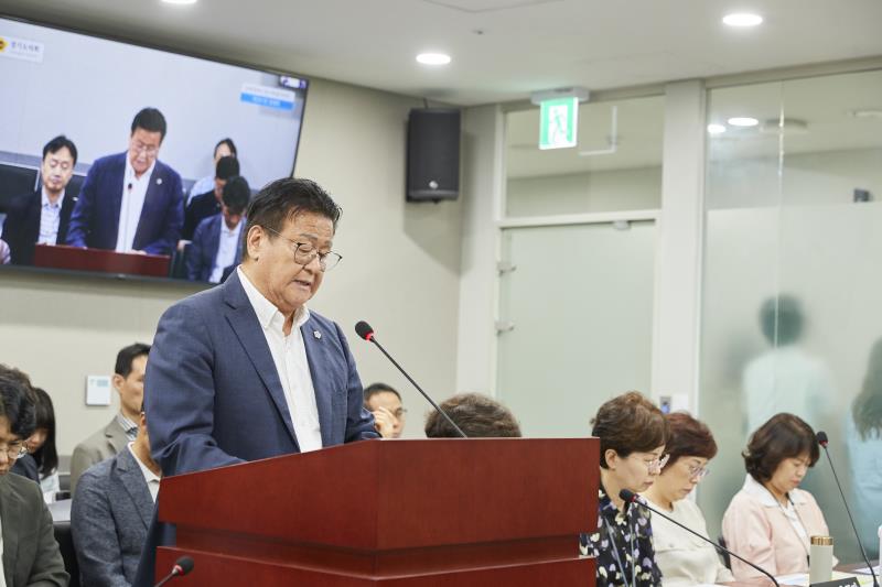 제391회 정례회 제3차 경기도교육청 예산결산특별위원회_3