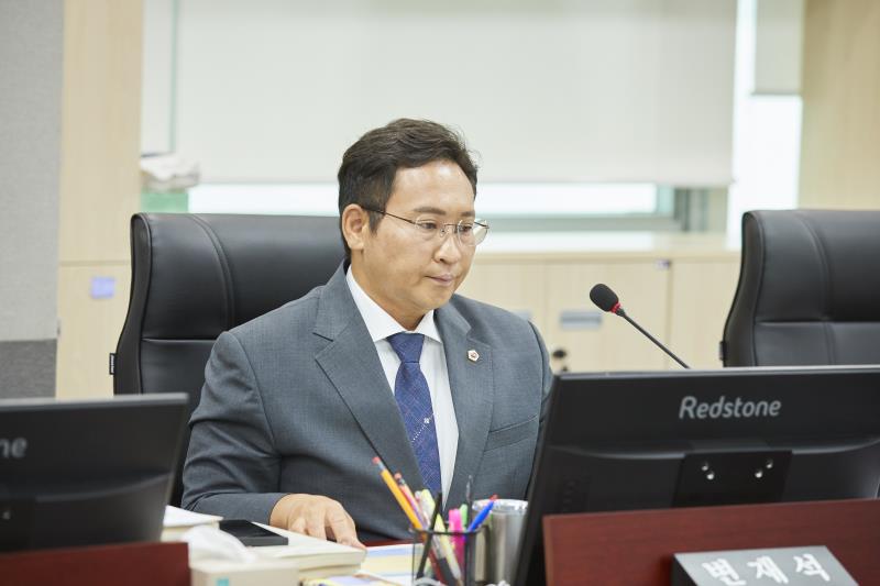 제391회 정례회 제3차 경기도교육청 예산결산특별위원회_4