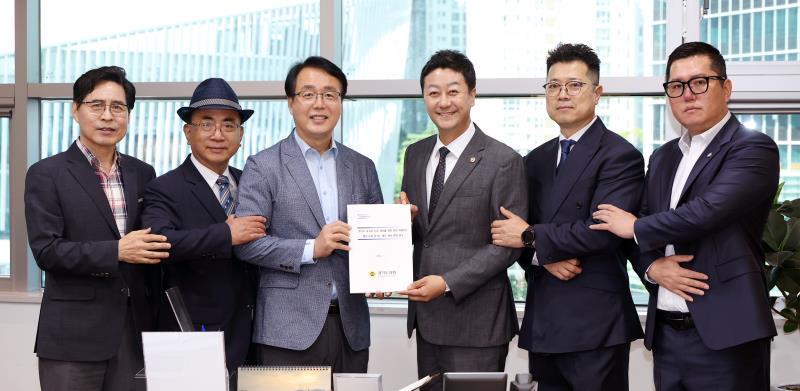 경기도중고차딜러협회 면담 및 감사패 수여식_3