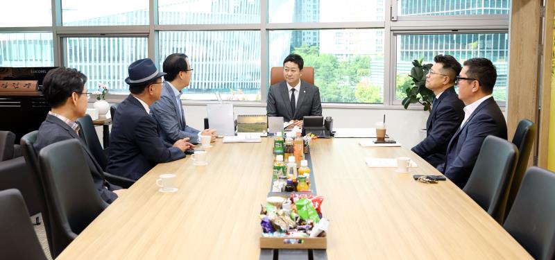 경기도중고차딜러협회 면담 및 감사패 수여식_6