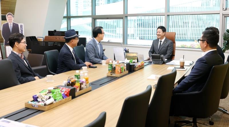 경기도중고차딜러협회 면담 및 감사패 수여식_7