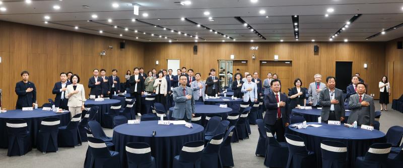 11대 경기도의회 국민의힘 마지막 의원총회 및 공로패 수여식_2