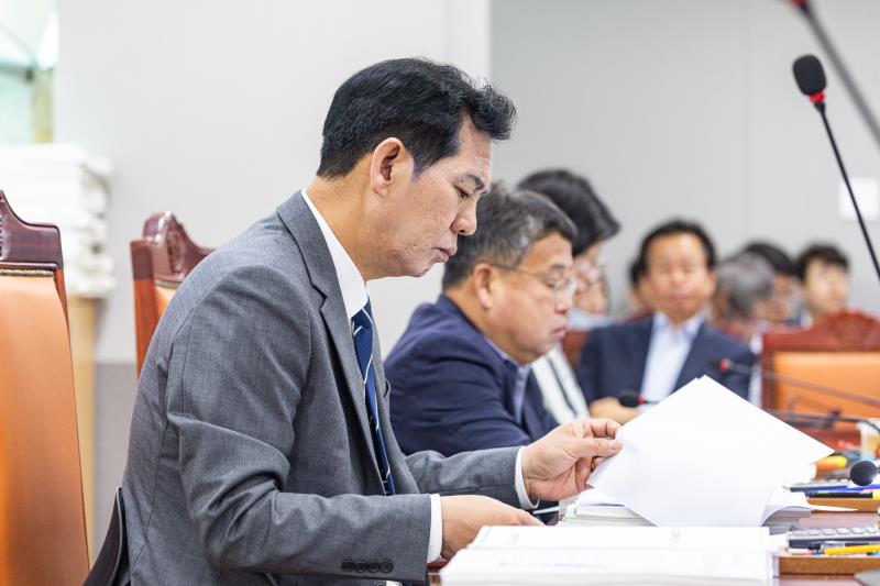 제391회 정례회 제2차 안전행정위원회_3