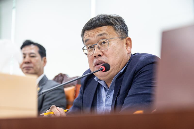 제391회 정례회 제2차 안전행정위원회_4