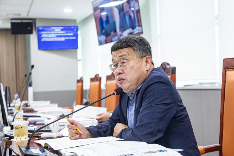 제391회 정례회 제2차 안전행정위원회_8