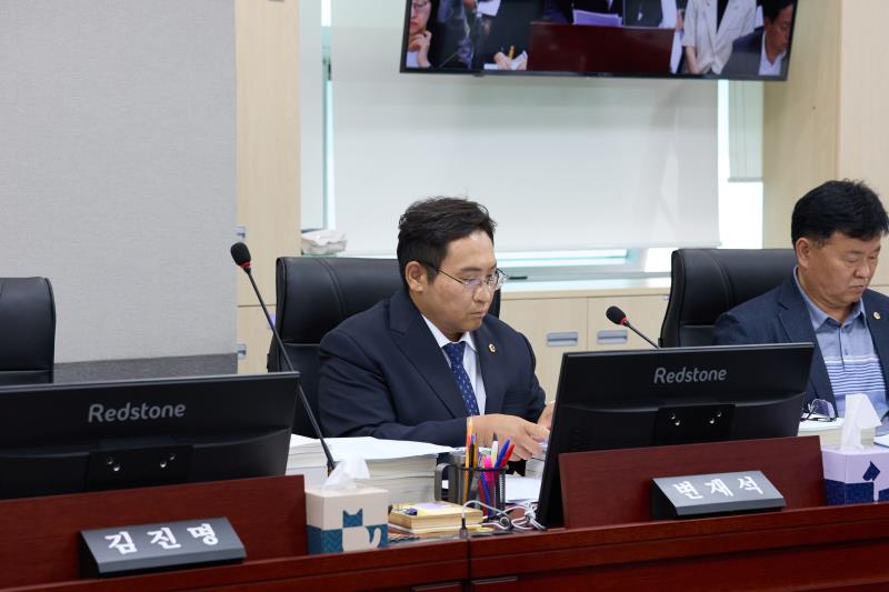 제391회 정례회 제1차 경기도교육청 예산결산특별위원회_3