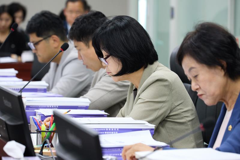 제391회 정례회 제1차 경기도교육청 예산결산특별위원회_4