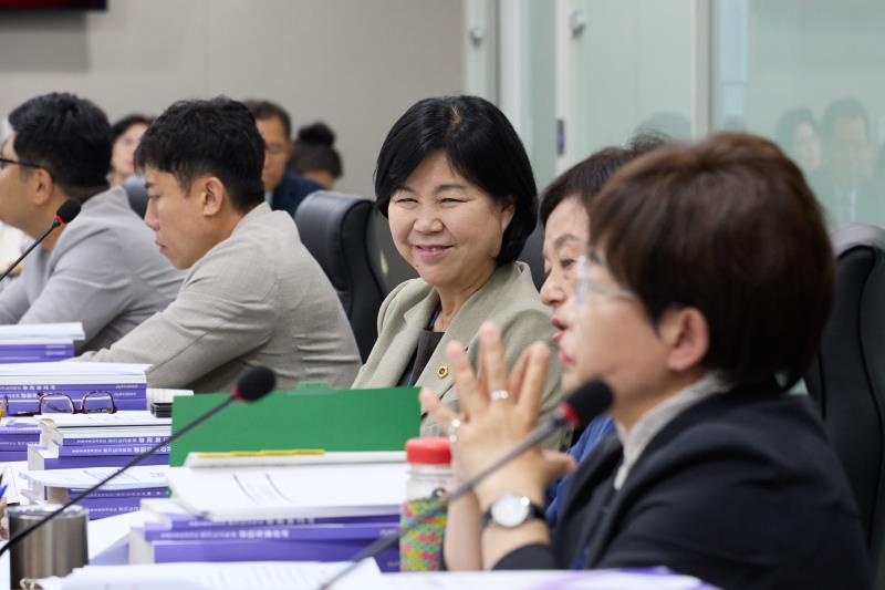 제391회 정례회 제1차 경기도교육청 예산결산특별위원회_9