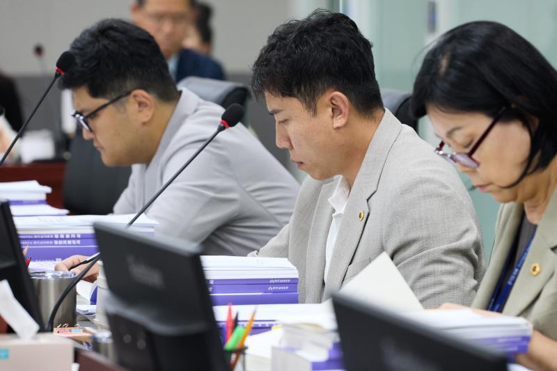 제391회 정례회 제1차 경기도교육청 예산결산특별위원회_4