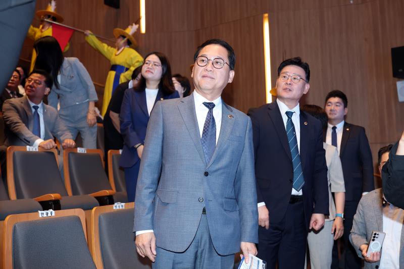 제37대 추미애 경기도지사 취임식_3
