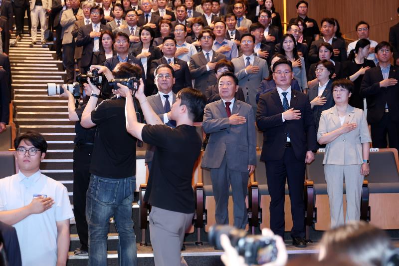 제37대 추미애 경기도지사 취임식_8