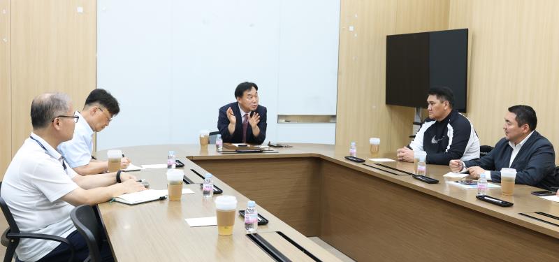 몽골 공무원 스마트팜 관련 의견청취 윤종영의원 방문
